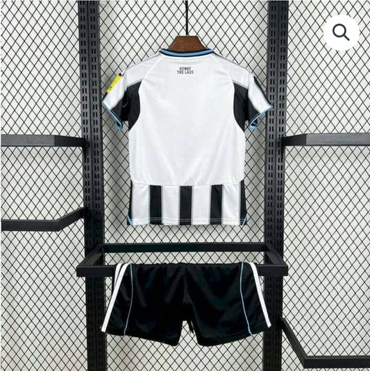Newcastle United Home Kit 25/26 Fan Edition - Kids - Free Personalisation + Patches!