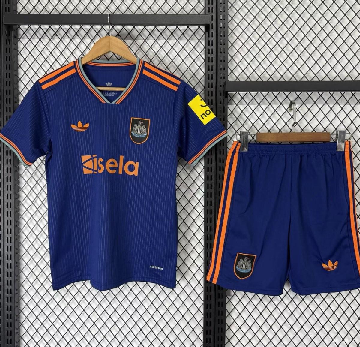 Newcastle United Away Kit 25/26 Fan Version - Kids -  Free Personalisation + Patches!