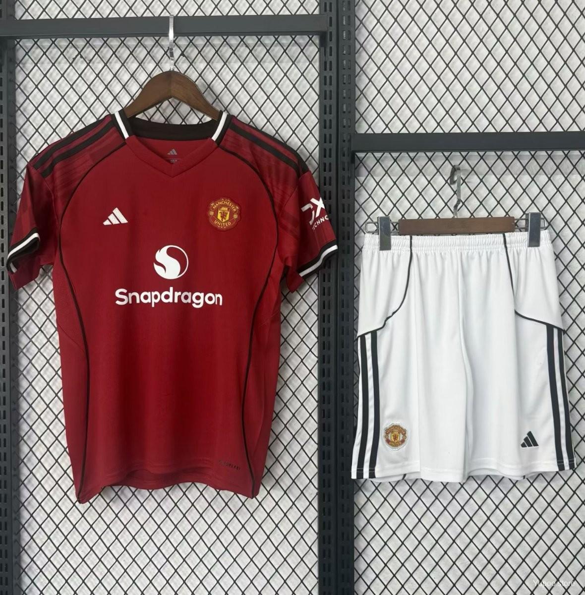 Manchester United Home Kit 25/26 Fan Edition - Kids - Free Personalisation + Patches!