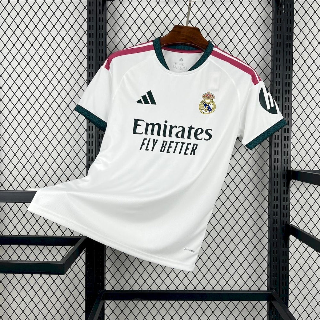 Real Madrid Home Shirt 26/27 Fan Version - Adults - Free Personalisation!